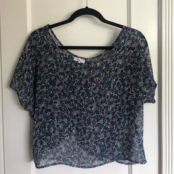 Tops - Floral Crop Top Tops - Floral Crop Top